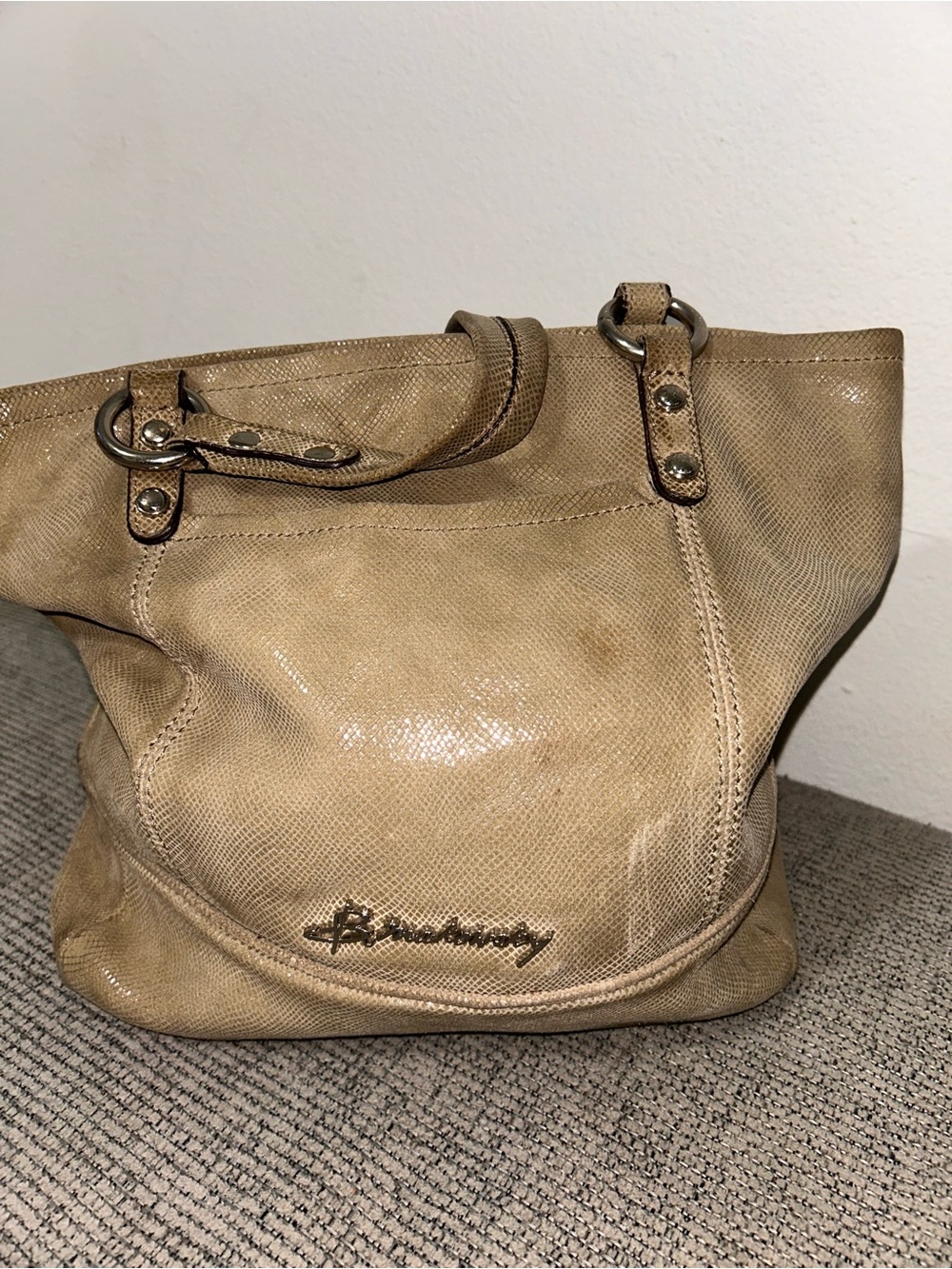 B.Makowsky genuine leather shoulder bag